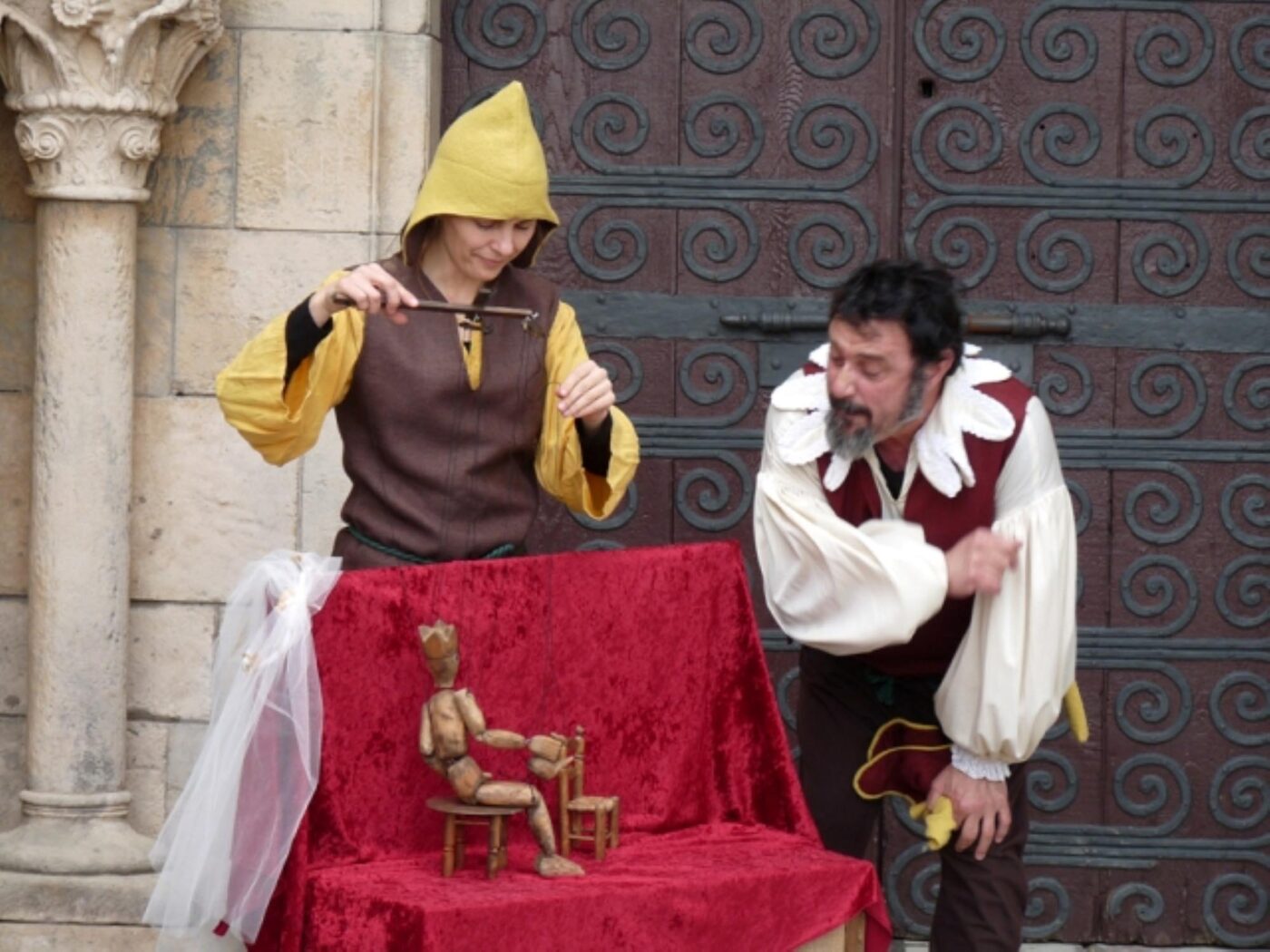 Escudella de reis - Micro Troupe - Teatre de titelles