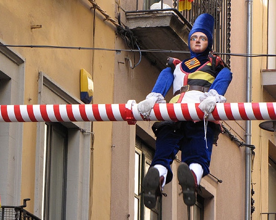 Ninots Carrer - Micro Troupe - Teatre de titelles