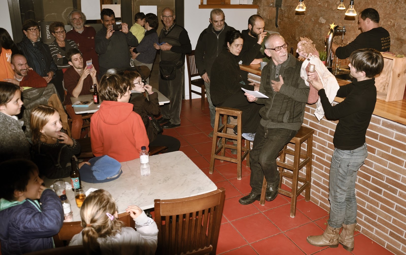 Silè, el titella de la taverna - Micro Troupe - Teatre de titelles i putxinel·lis